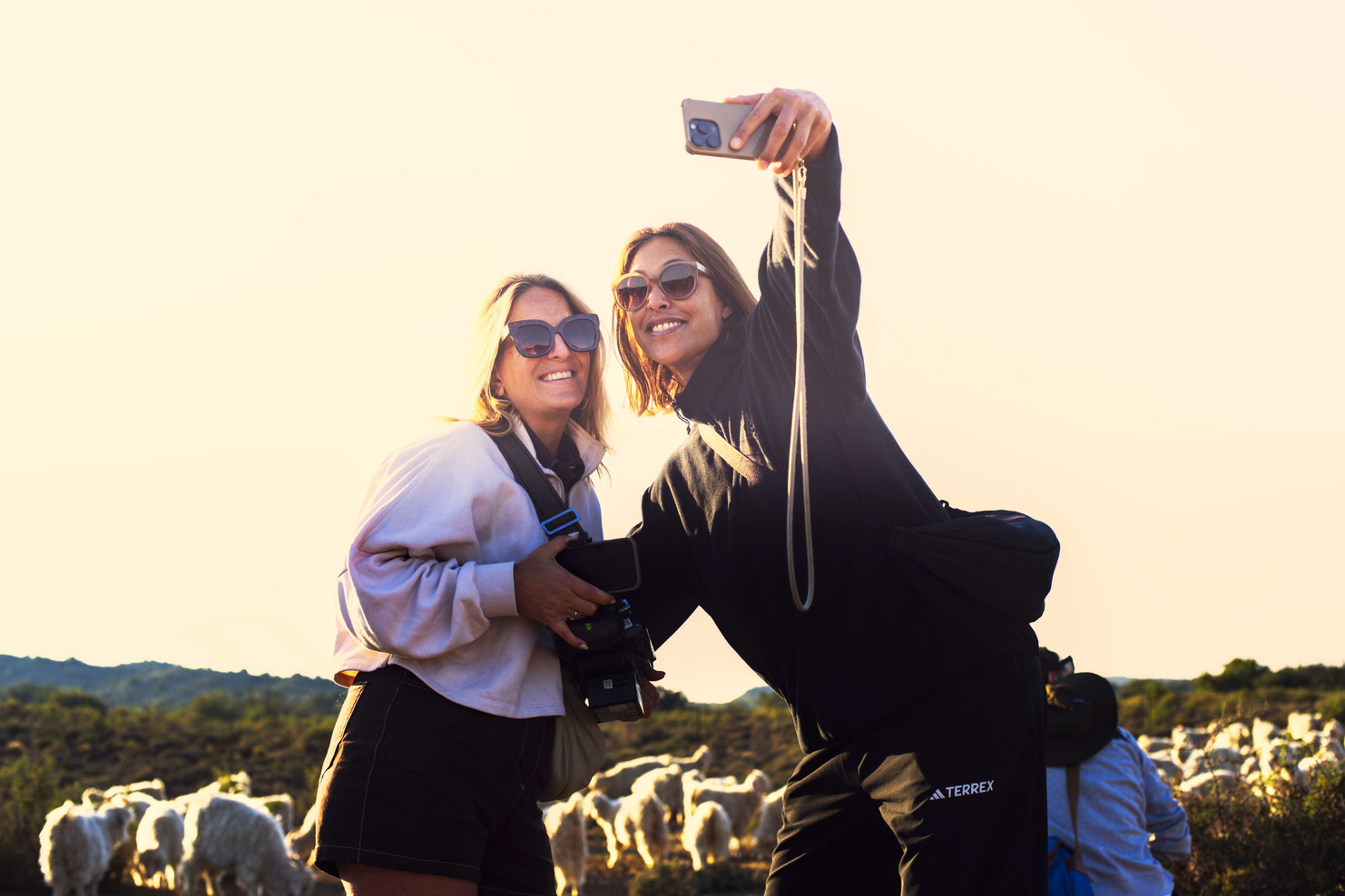 Two ladies taking a selfy in the majestic Karoo